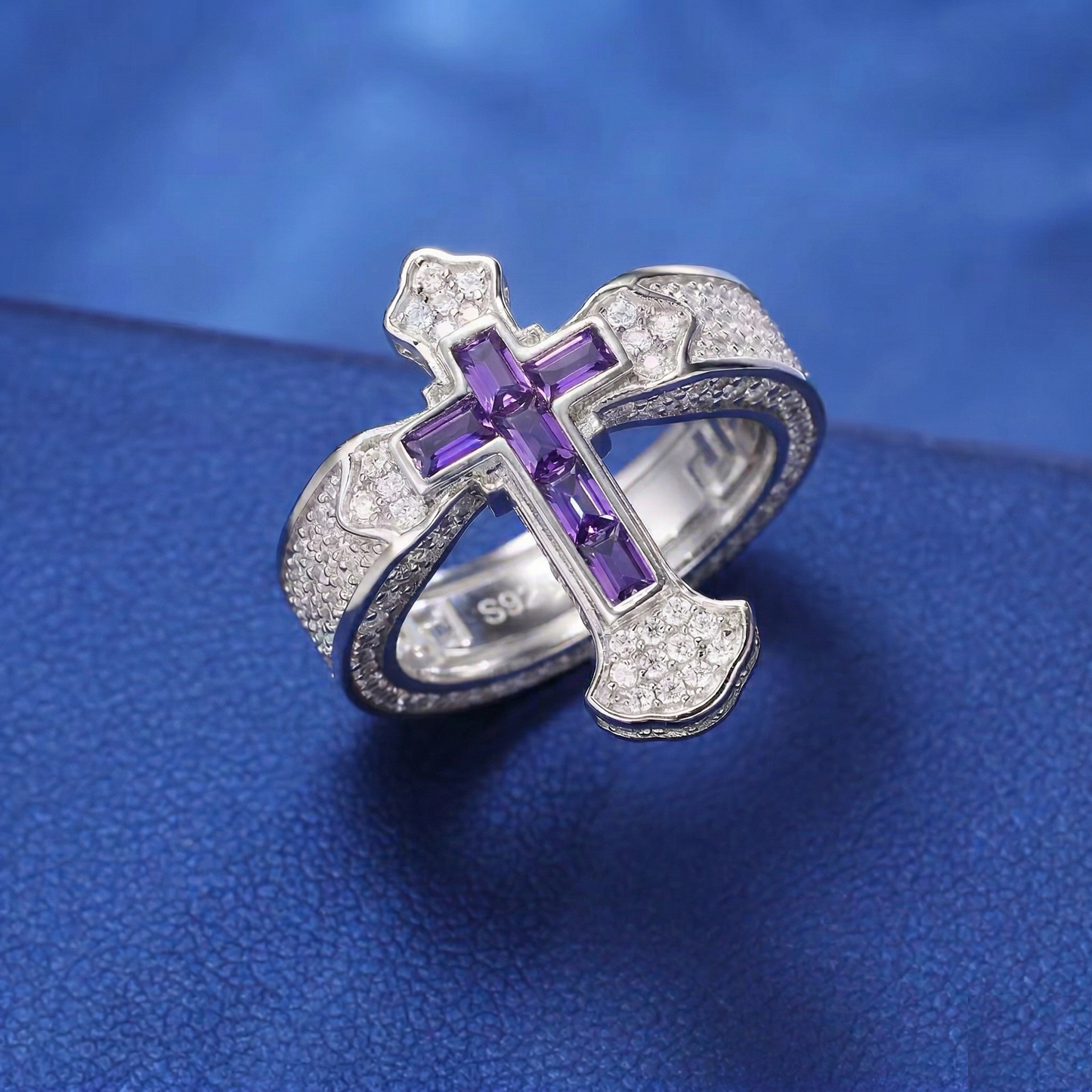 Men’s Cross Ring