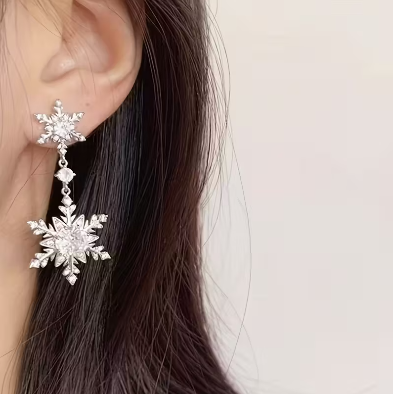 Brincos Pendentes Floco de Neve Brilhantes – Joias de Inverno com Strass