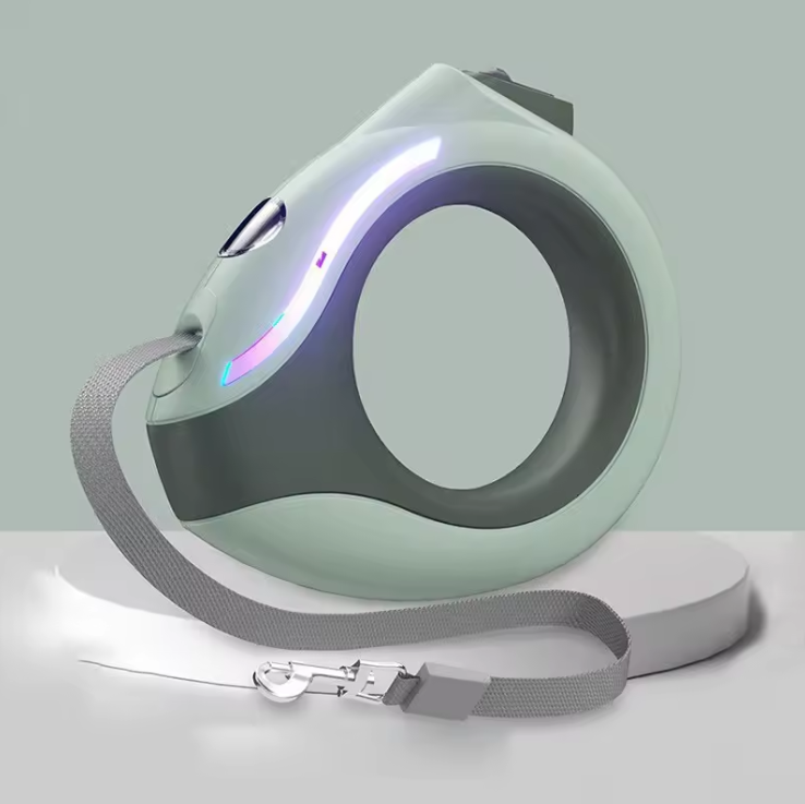 Rechargeable LED Retractable Dog Leash