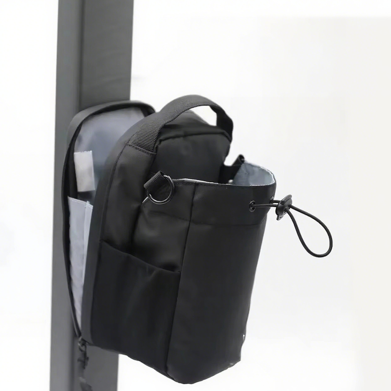 Bolsa magnética para botella de agua de gimnasio – Soporte portátil para teléfono compatible con MagSafe y organizador de accesorios