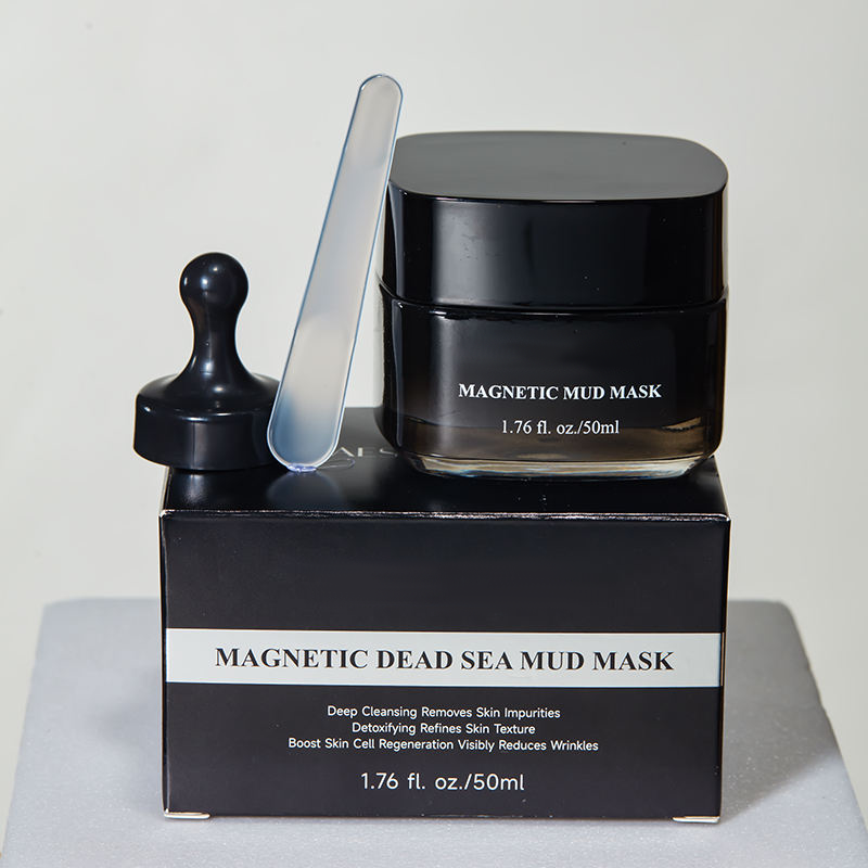 Pore-Purifying Magnetic Mineral Face Mask