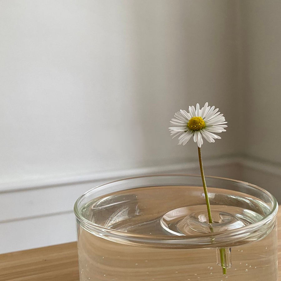 Japanese Floating Ripple Glass Vase