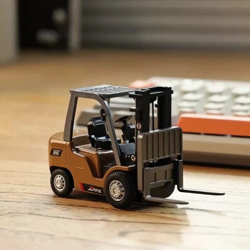 Remote-Controlled Alloy Forklift Engineering Vehicle Model